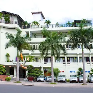 Quoc Te Nha Trang