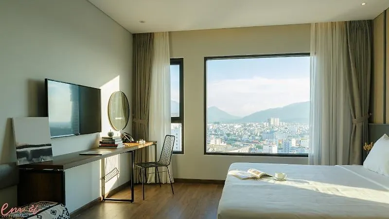 Em Oi Boutique Hotel Nha Trang 4*,